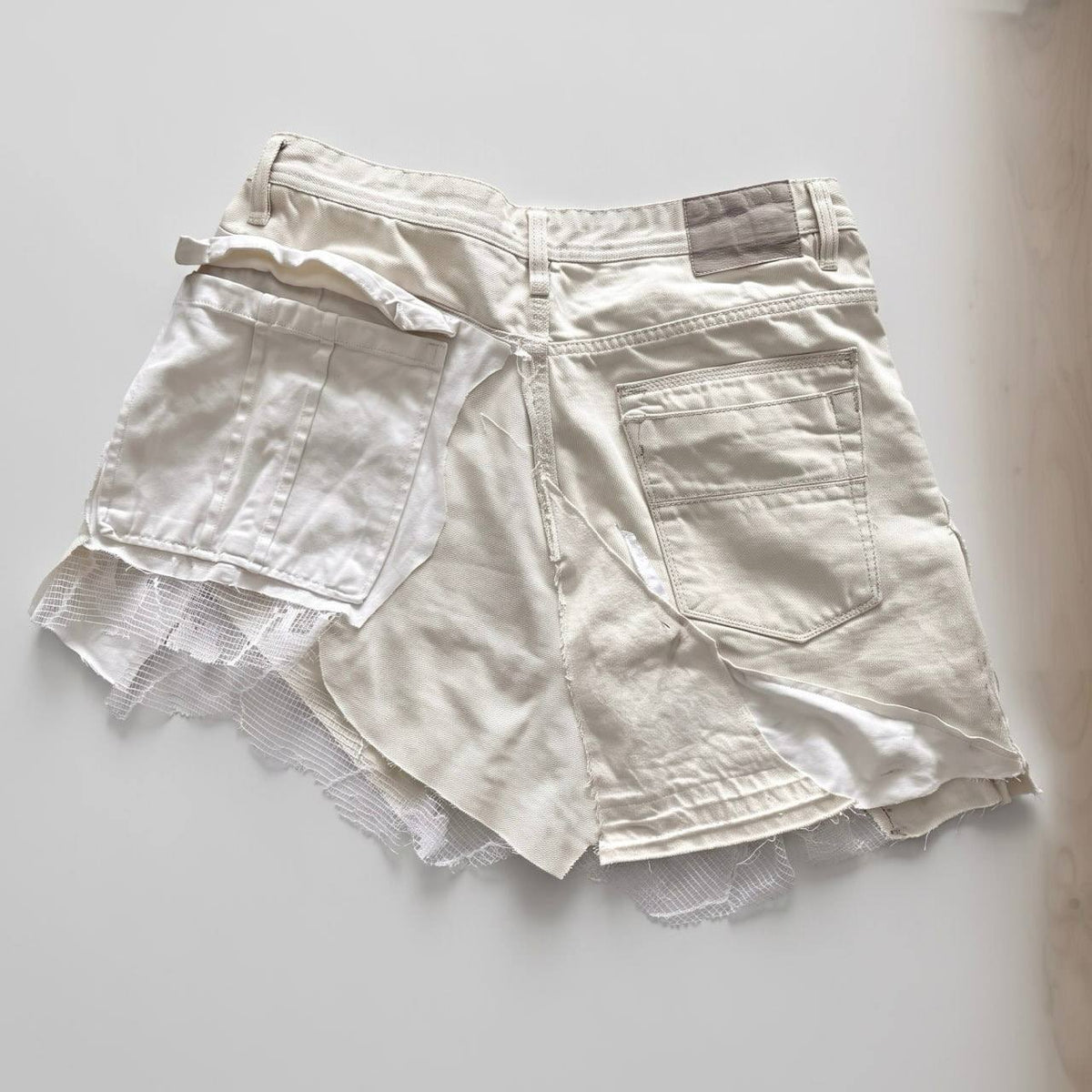 SHREDDED ROMANTICISM MINI